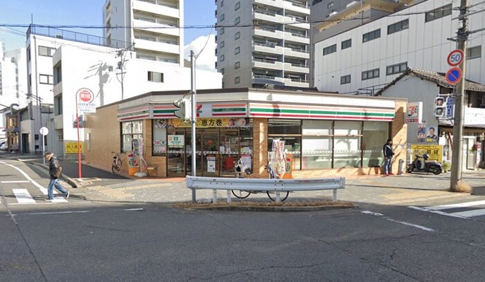 セブン-イレブン 名古屋新栄２飯田街道店(コンビニ)まで152m ステラ新栄