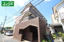 シャルマン赤坪の外観