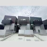 炭家グリーンガーデンⅢ　E