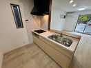キッチン 炭家グリーンガーデンⅢ　E