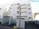 第８平與マンションの外観