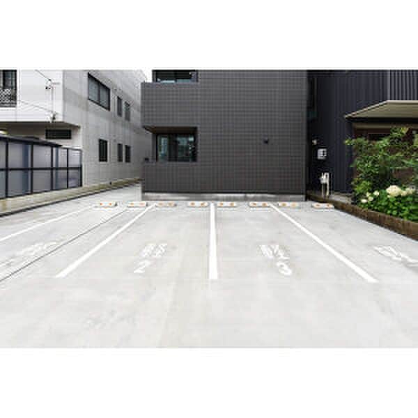 駐車場 Warren harutaⅠ