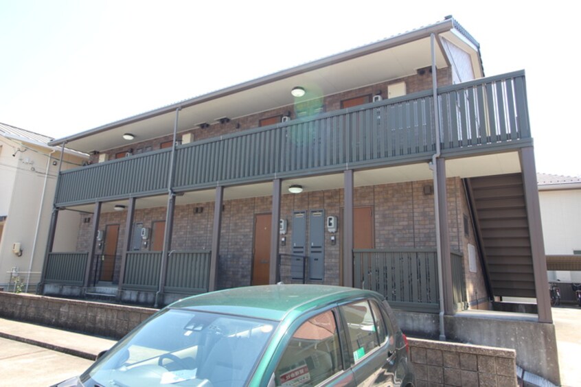 外観写真 ｻﾆｰｶﾞｰﾃﾞﾝⅡ