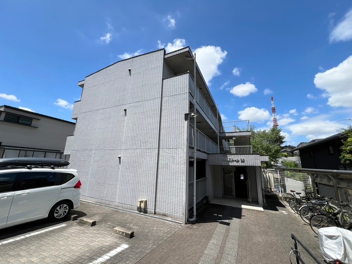 外観写真 ﾌｫﾚｽﾄｰﾝ88