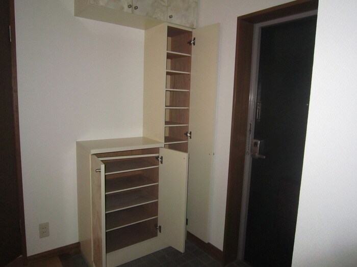 玄関 サンシャインイトウ