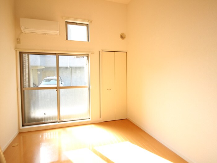 居室 ストロベリ－キャンドル