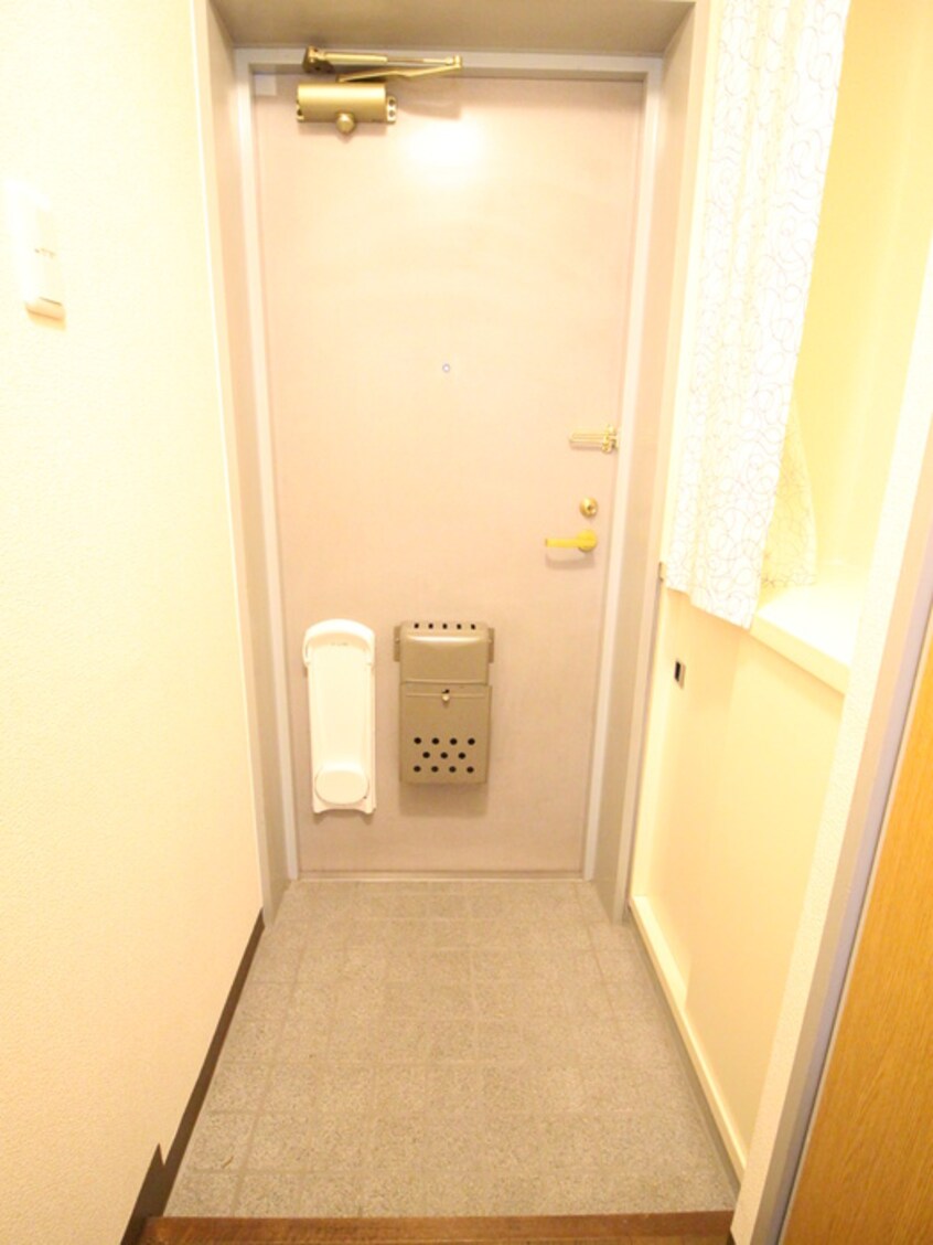 玄関 びはーらせいわⅠ