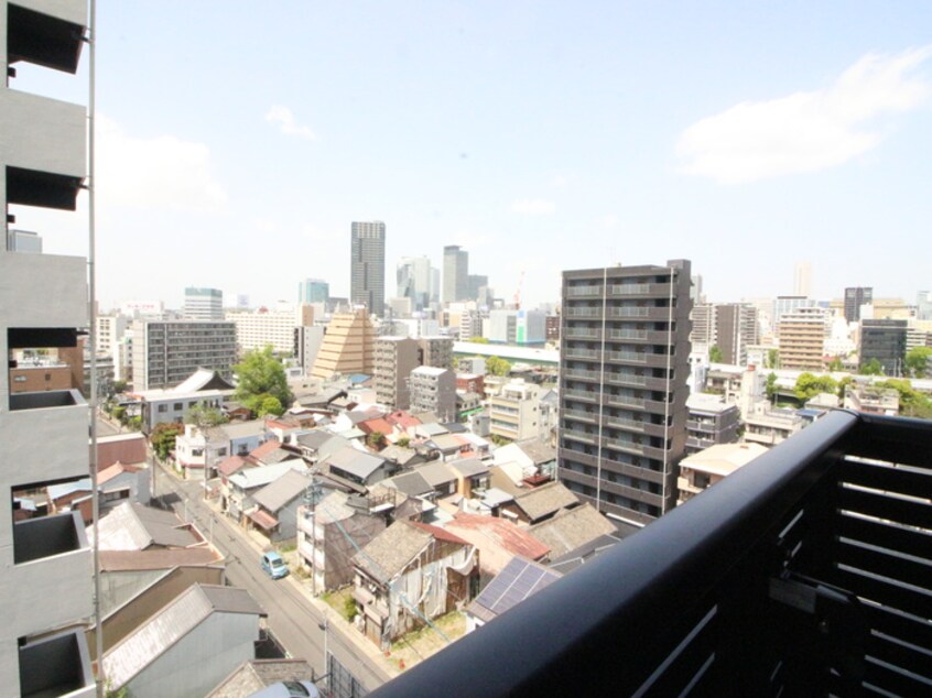 室内からの展望 ﾌﾟﾚｻﾝｽ大須観音ﾌｨｴｽﾀ(1404)