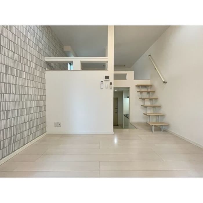 居室 フォルトゥーナ中村