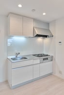 キッチン Ｚｅｃｃａ栄生