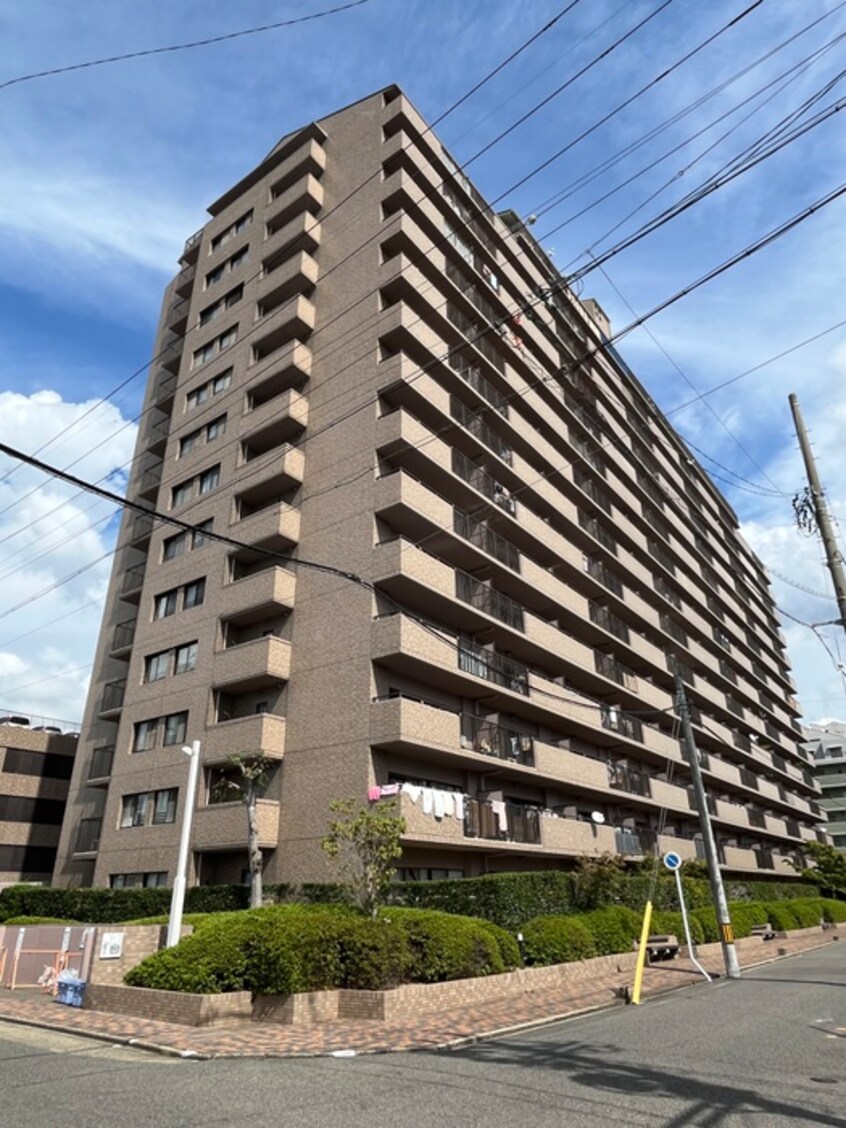 外観写真 鳥見ﾊﾟ-ｸ･ﾏﾝｼｮﾝ三番街南棟(1204)