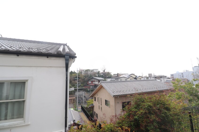 室内からの展望 ルートヒル8北棟