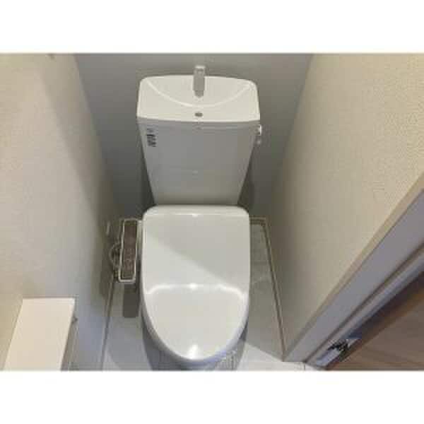 トイレ リーブルファイン下之一色町