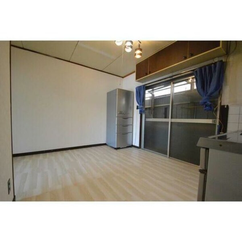 居室 高屋町後山貸家