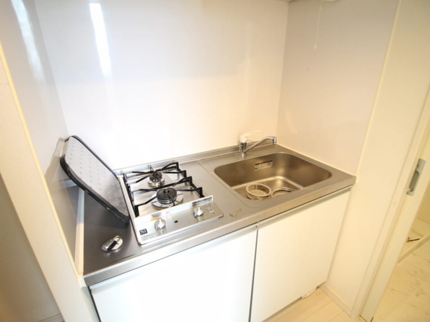 キッチン Ｌｏｆｔ8名駅