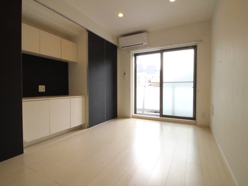 居室 リブリ・ＦＡＬＣＯＮ