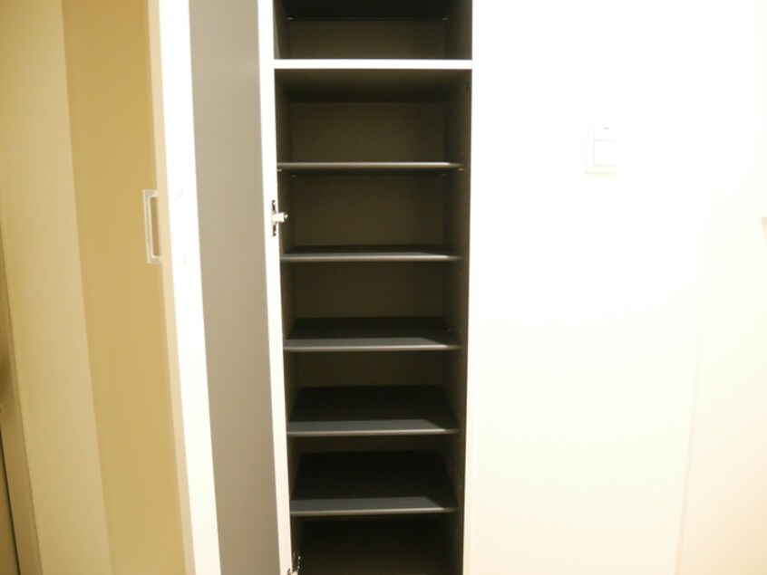 靴箱 グリーンコート中島