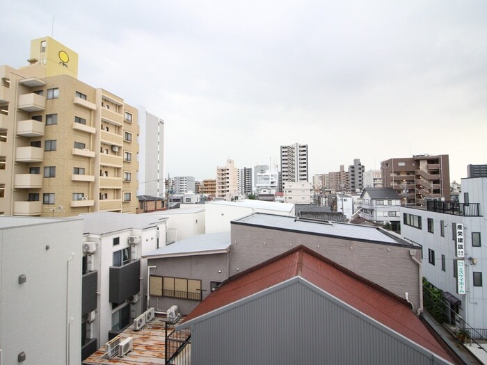 室内からの展望 グリーンコート中島