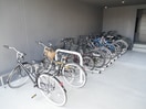 駐輪場 AURUM