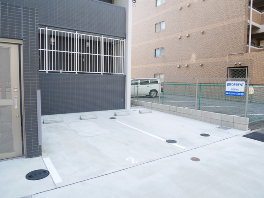 駐車場 AURUM