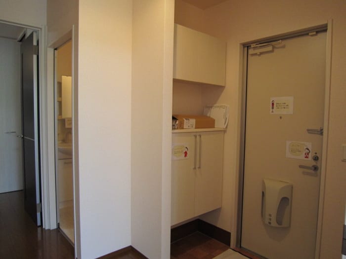 玄関 ＷＥＳＴ　ＷＩＮＧ