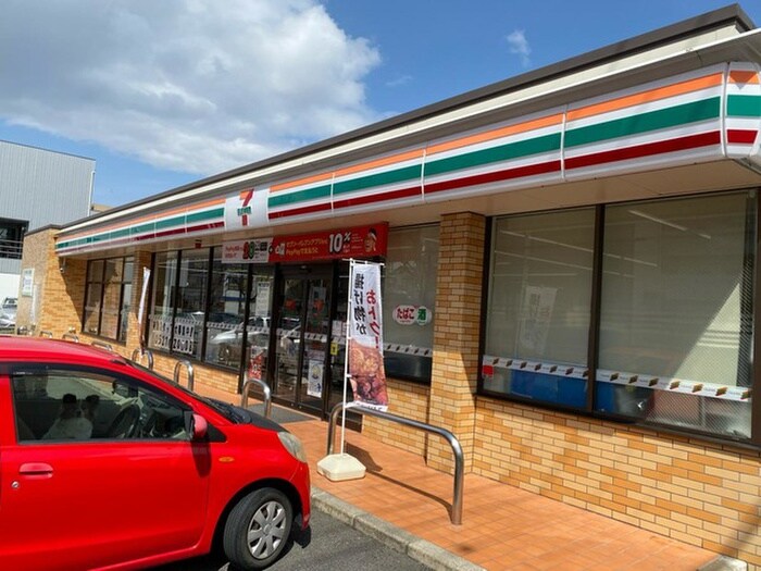 セブンイレブン高針原１丁目店(コンビニ)まで750m ＷＥＳＴ　ＷＩＮＧ