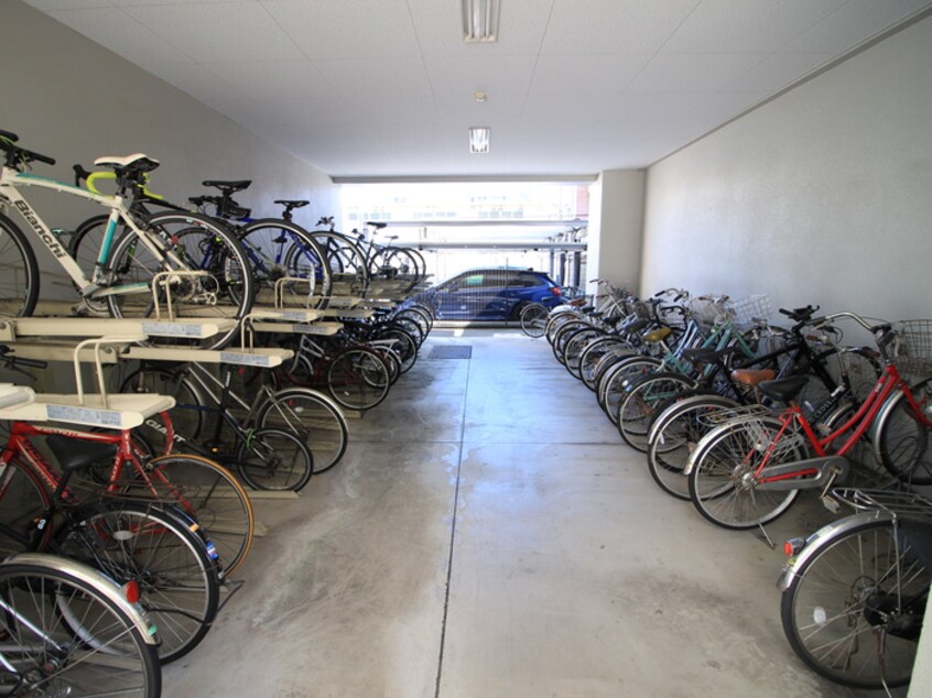 駐輪場 ISM今池