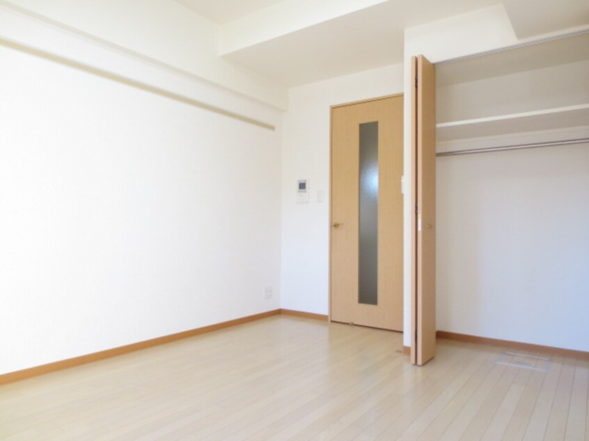 居室 ノステルコ－ト岡崎