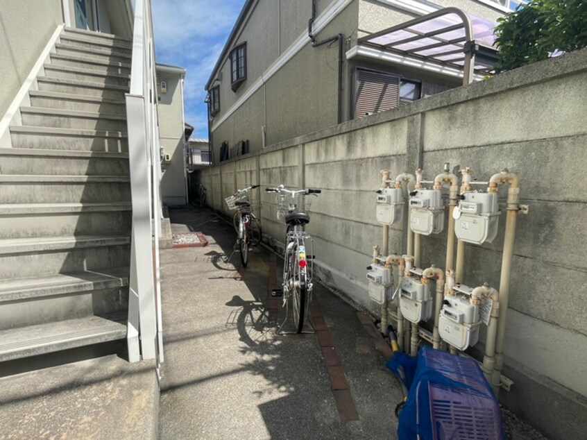 駐輪場 Ｖｉａ　Ｌａｃｔｅａ