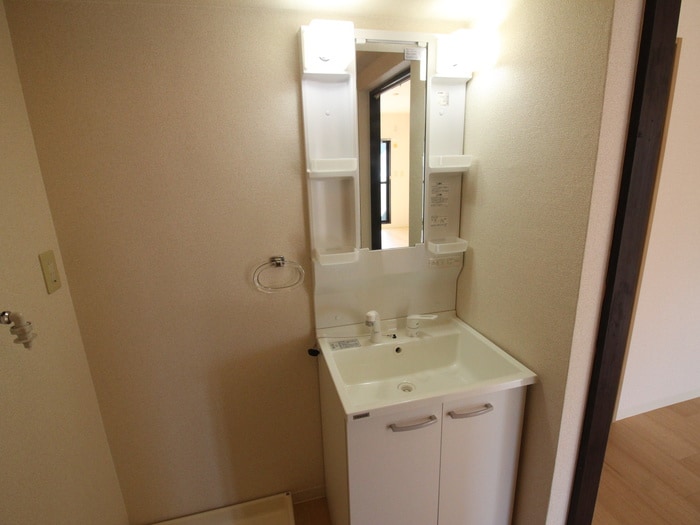 洗面 ＰＣＭ　ＷＡＵＷＡＵ　９９