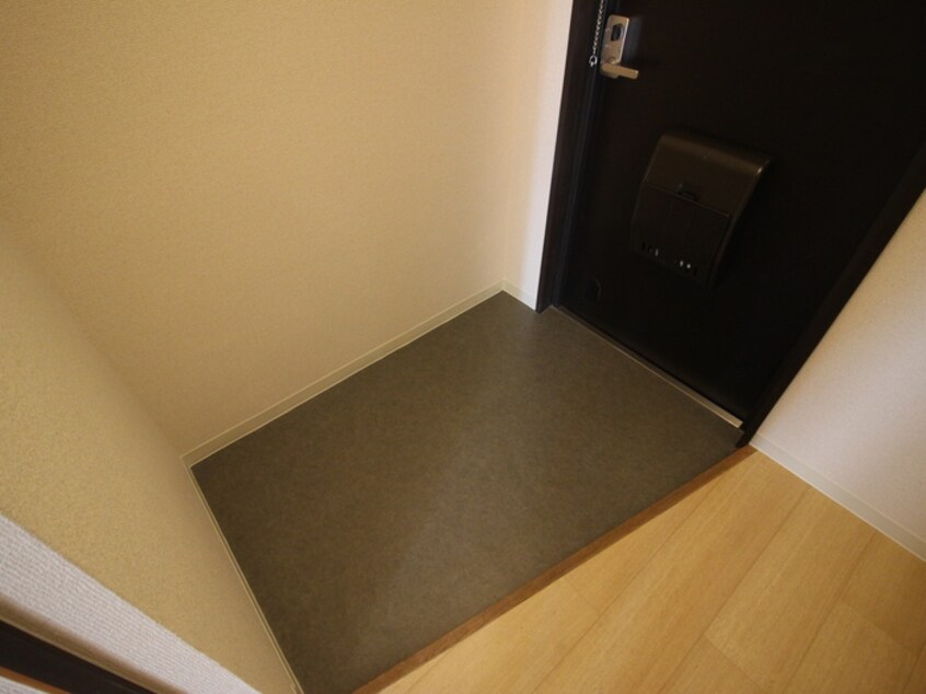 玄関 ＰＣＭ　ＷＡＵＷＡＵ　９９