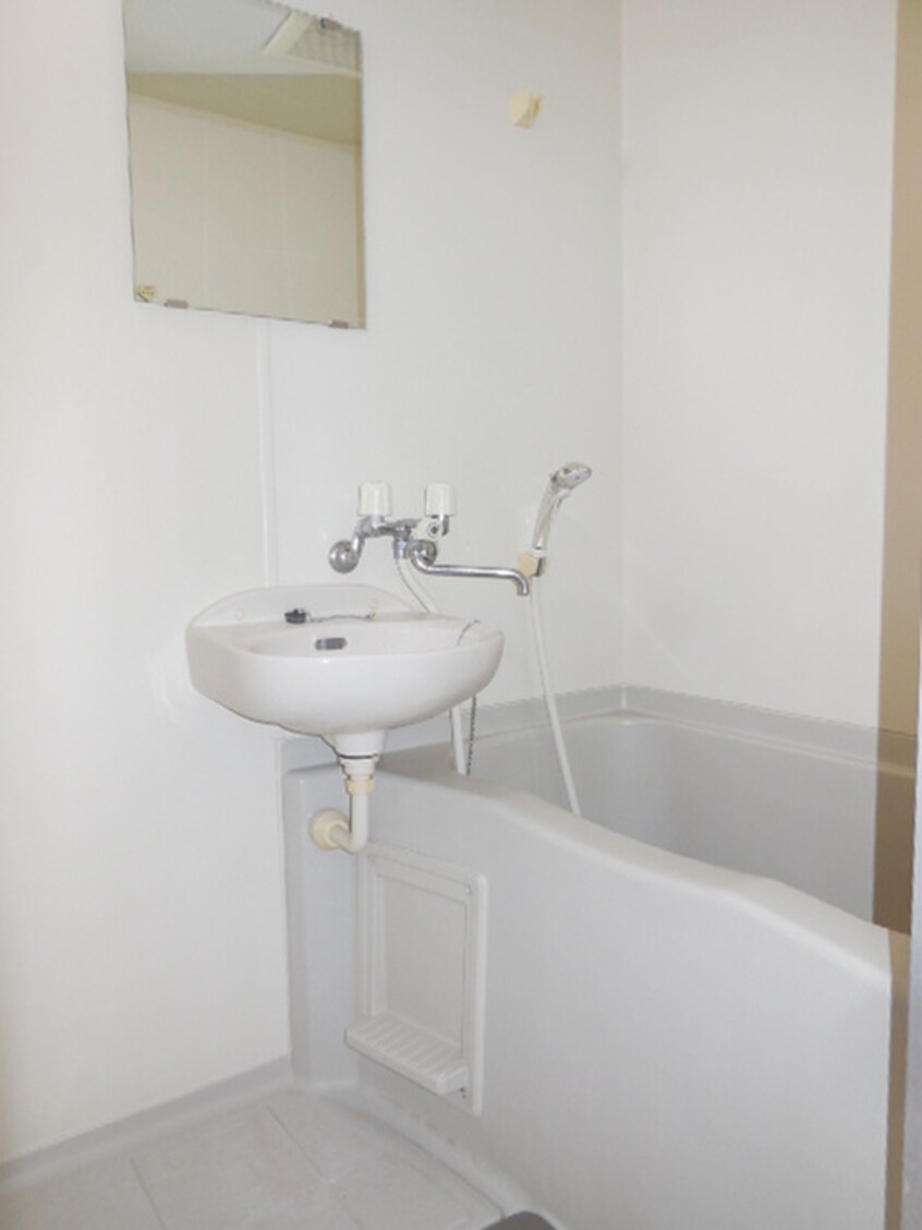 バス／シャワールーム等 プレセンテ北千種