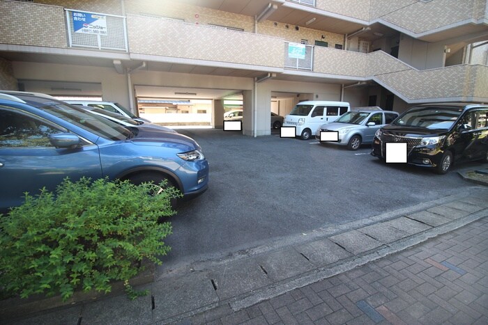 駐車場 ア－バンハイム