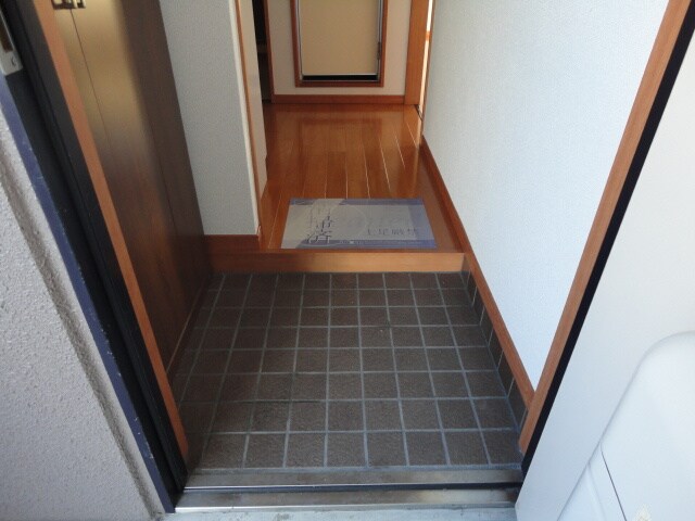 玄関 サンフォルム打中