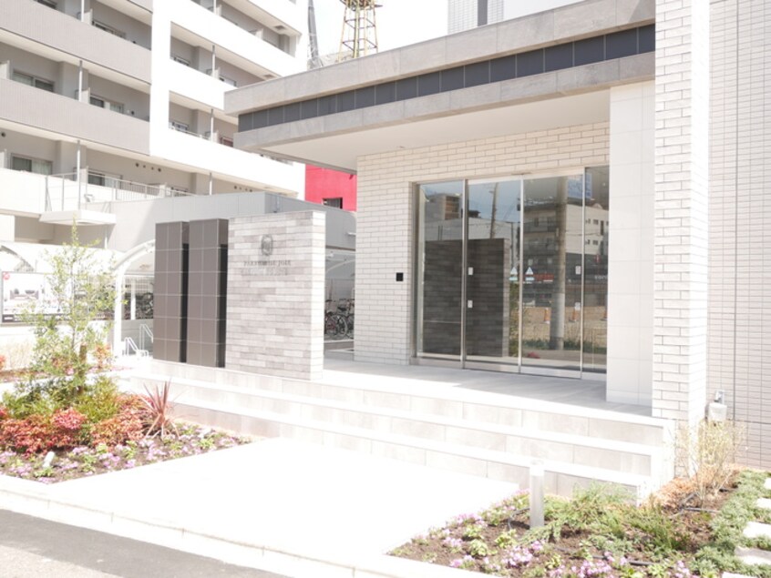 エントランス部分 パルファン ドゥ ジョア