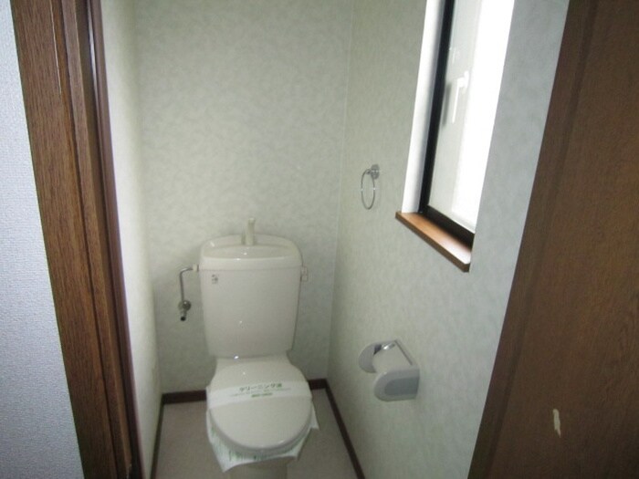 トイレ サニーコート松軒