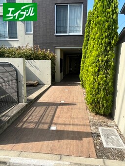 エントランス部分