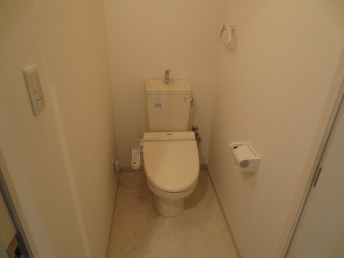 トイレ ＶＥＲＤＥ　ＣＵＥＳＴＡ覚王山
