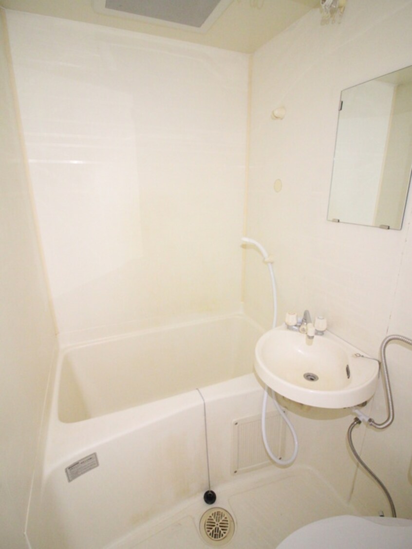 バス／シャワールーム等 サン・アリ－ナ