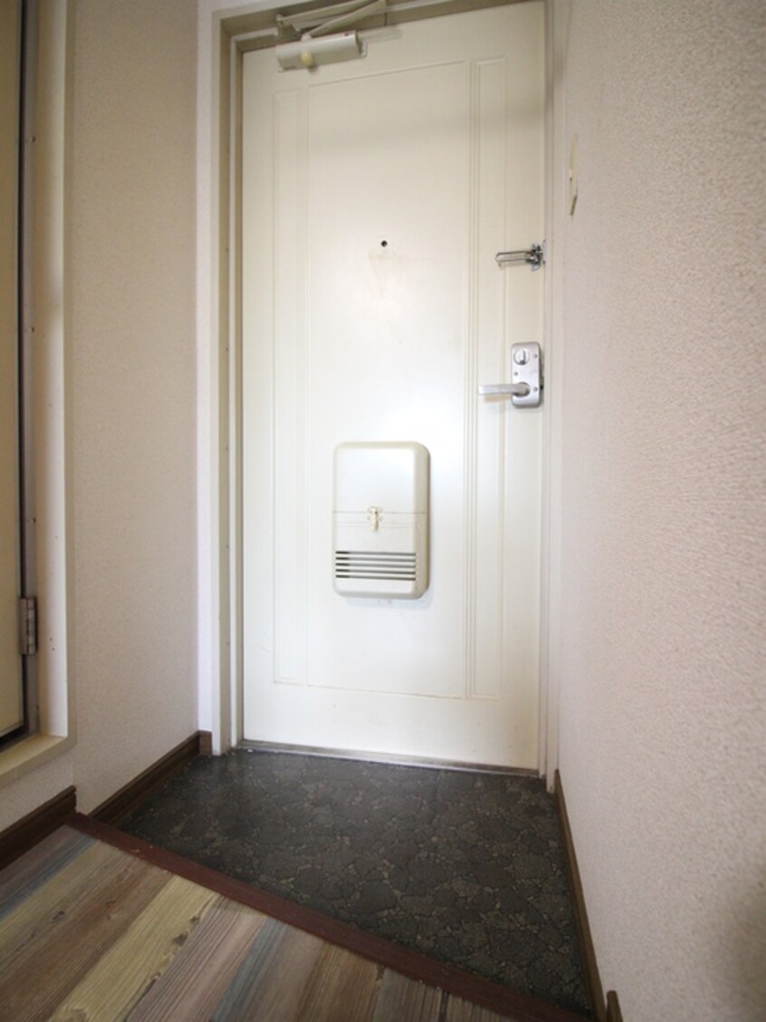 玄関 サン・アリ－ナ