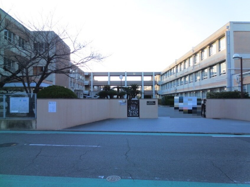 名古屋市立長良中学校(中学校/中等教育学校)まで1900m トレンツマンション