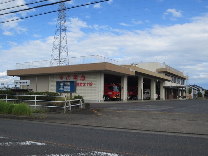 一宮市消防本部木曽川消防署(警察署/交番)まで1900m 玉ノ井戸建