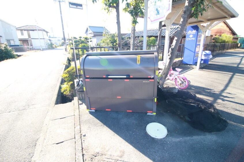 建物設備 フォーレス榎　A棟