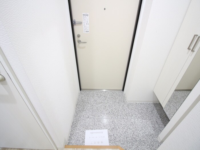 玄関 アルカンシエル泉