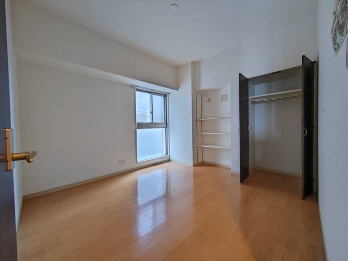 居室 ランドハウス泉