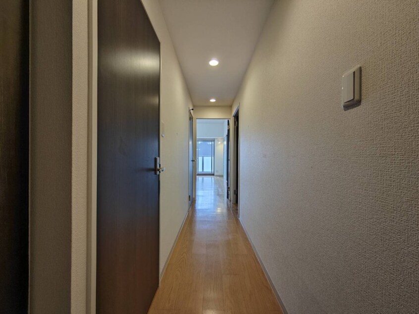 廊下 ランドハウス泉