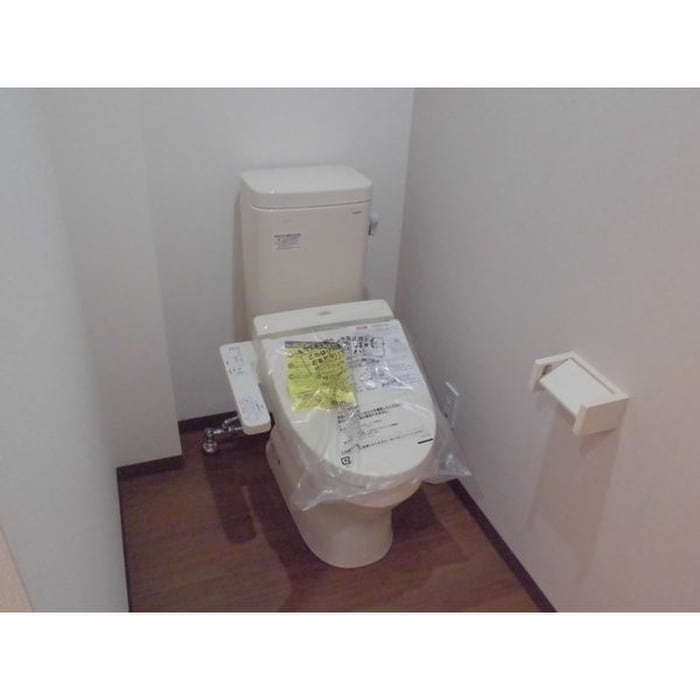 トイレ アースクエイク上条A棟