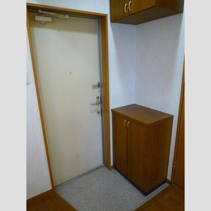 玄関 アロッジオ宮塚