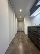 廊下 THE LOUNGE LINEAR GATE