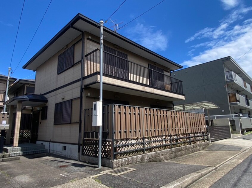 エントランス部分 宝が丘貸家